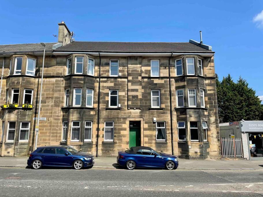 Large 2 Bed Near Glasgow Airport พาสเลย์ ภายนอก รูปภาพ